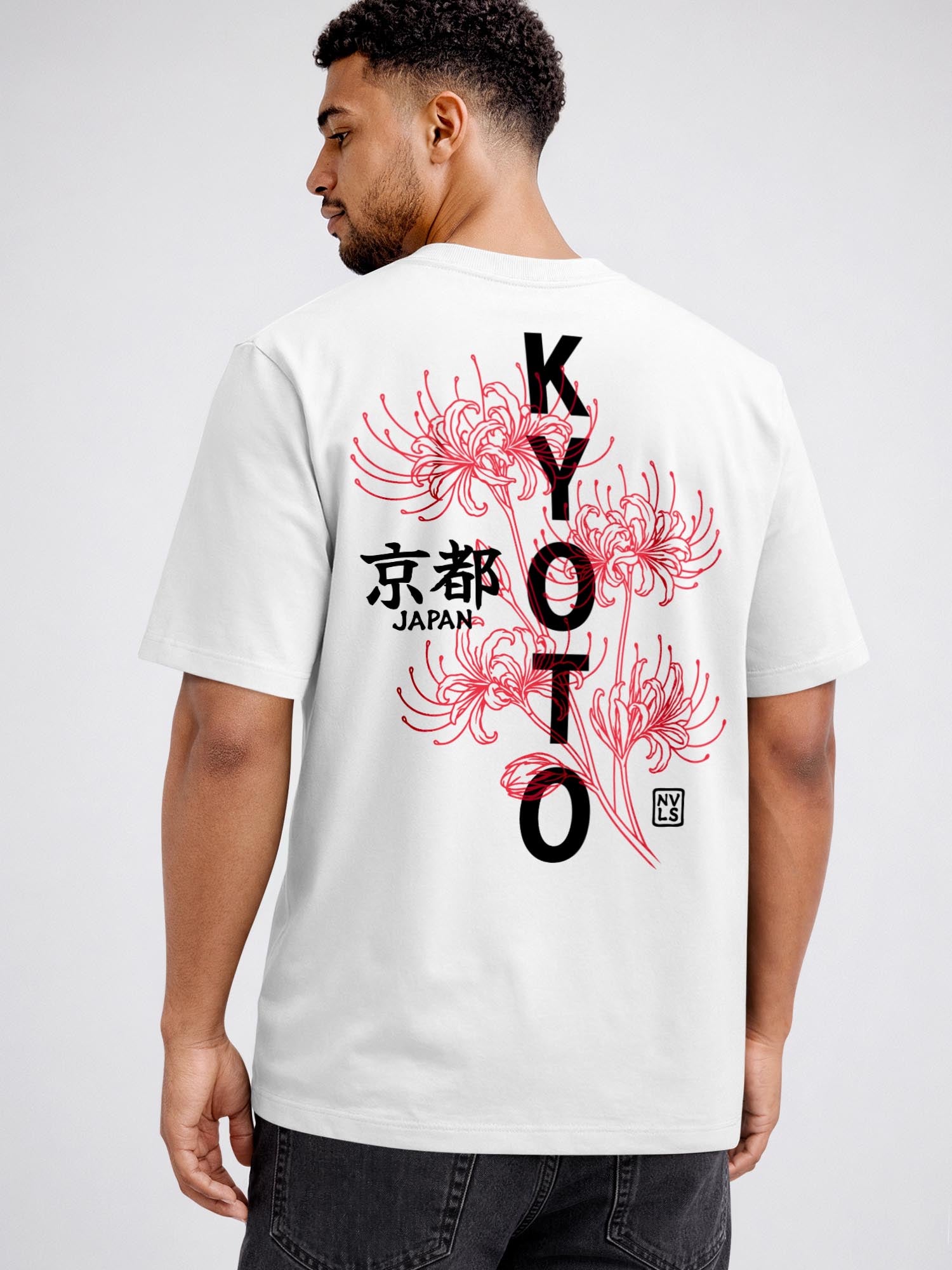 [AI generated] weiß relaxed-fit