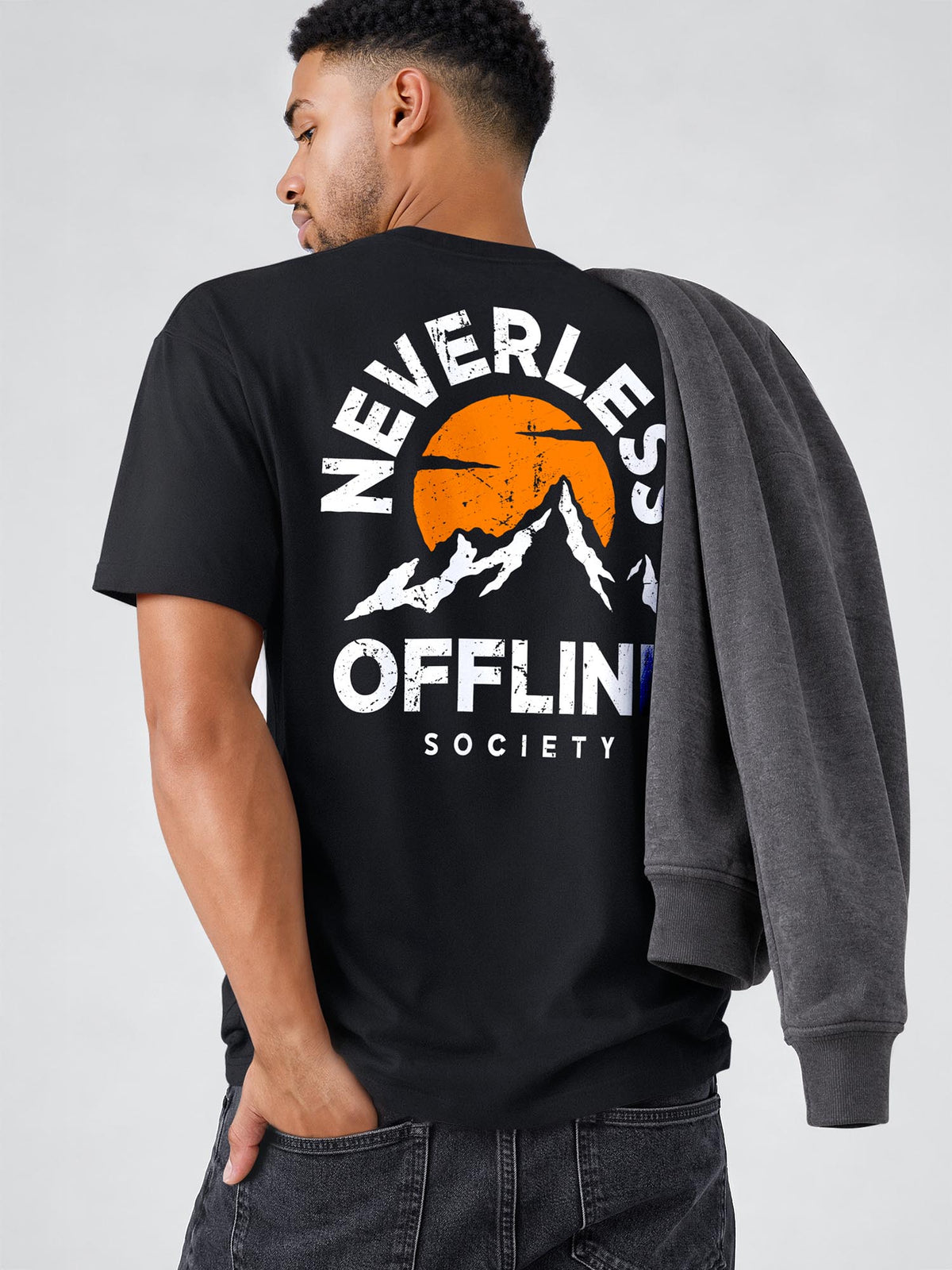 [AI generated] schwarz relaxed-fit